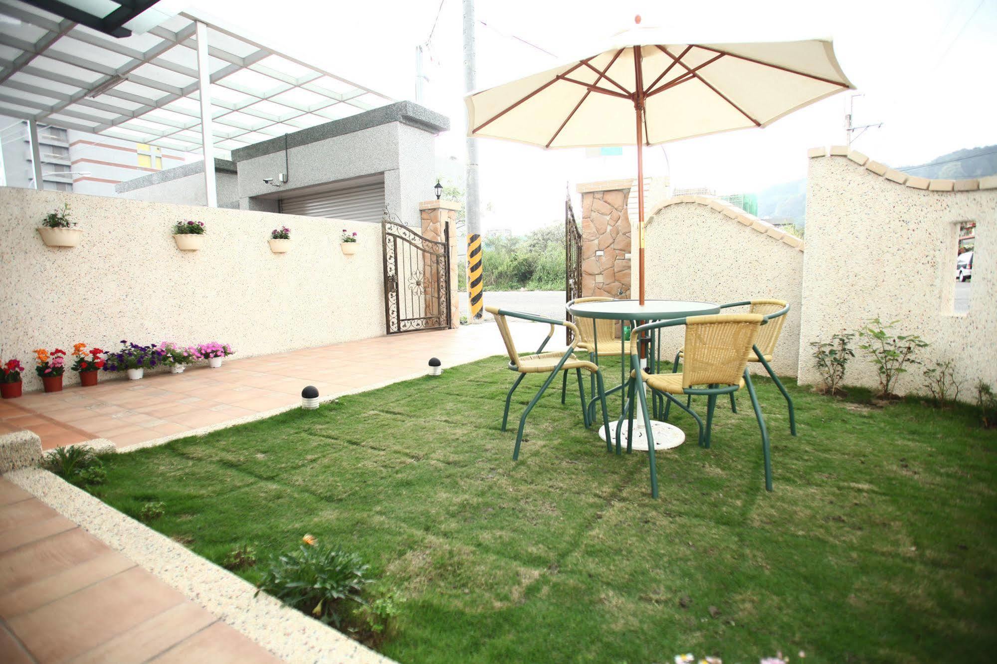 Blue Cotton Candy B&B Taitung Екстер'єр фото